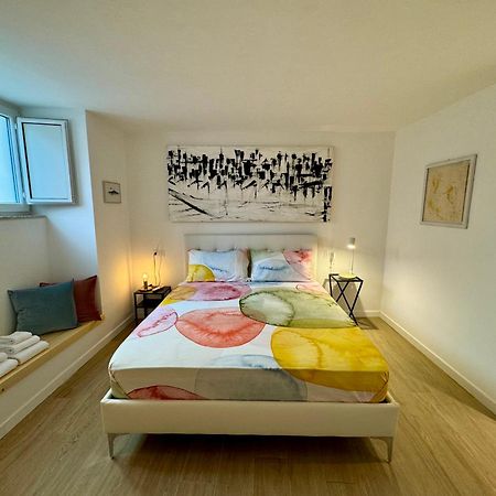 Residenza D'Artista Al Duomo1 Hotell Salerno Exteriör bild