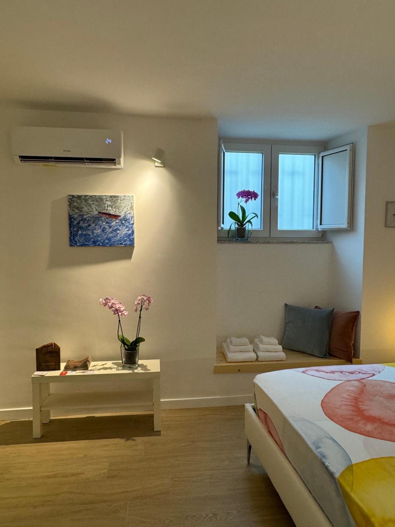 Residenza D'Artista Al Duomo1 Hotell Salerno Exteriör bild