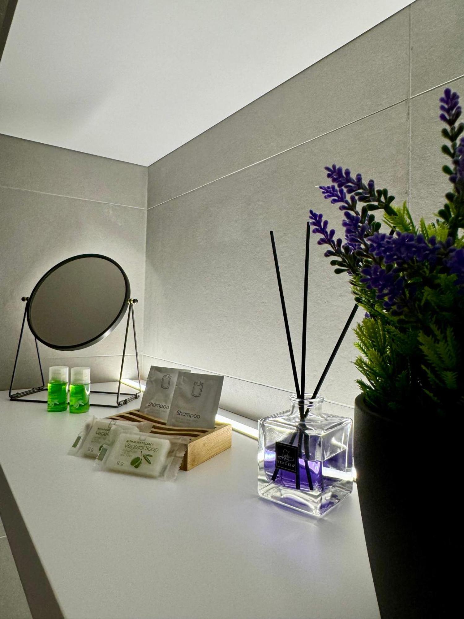 Residenza D'Artista Al Duomo1 Hotell Salerno Exteriör bild